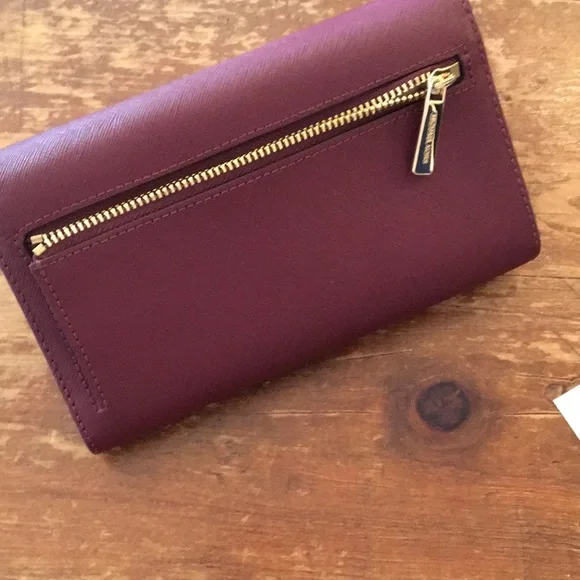 New Michael Kors burgundy wallet - Picture 3 of 4